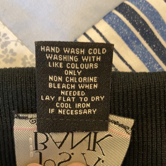 Jos A Bank Polo-Style Mens Black Long-Sleeved Shirt - Picture 3 of 5